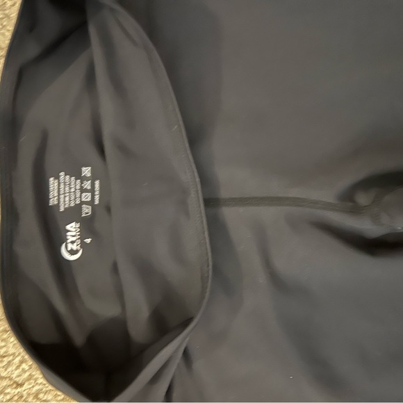 Zyia leggings - Picture 3 of 3